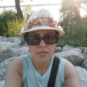 Meet your Posher, Hana